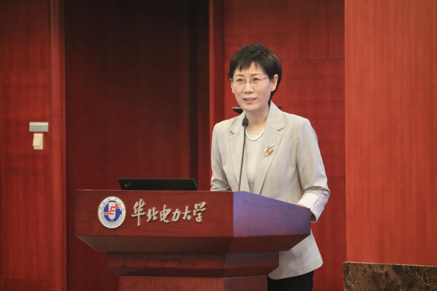 “全国科普日 党建强会 能源科普入校园”活动成功举行